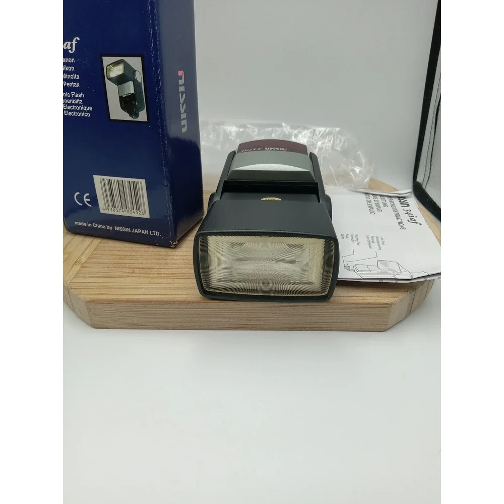 Nissin 34iaf Auto Flash for Nikon Or Canon EOS‎ Cameras Open Box